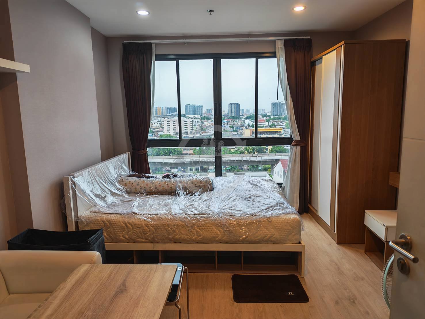 ไอดีโอ สาทร - ท่าพระ | Ideo Sathorn - Thapra
