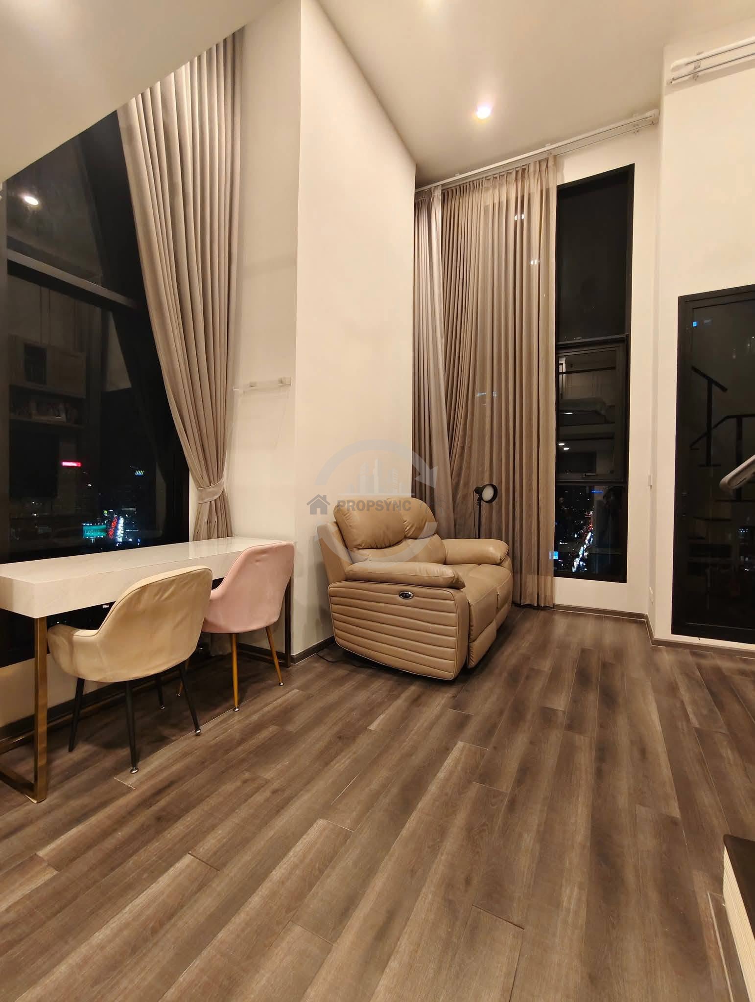 คอนโด ให้เช่า ไนท์บริดจ์ สเปซ พระราม 9 | KnightsBridge Space Rama 9 ดินแดง - PROPSYNC