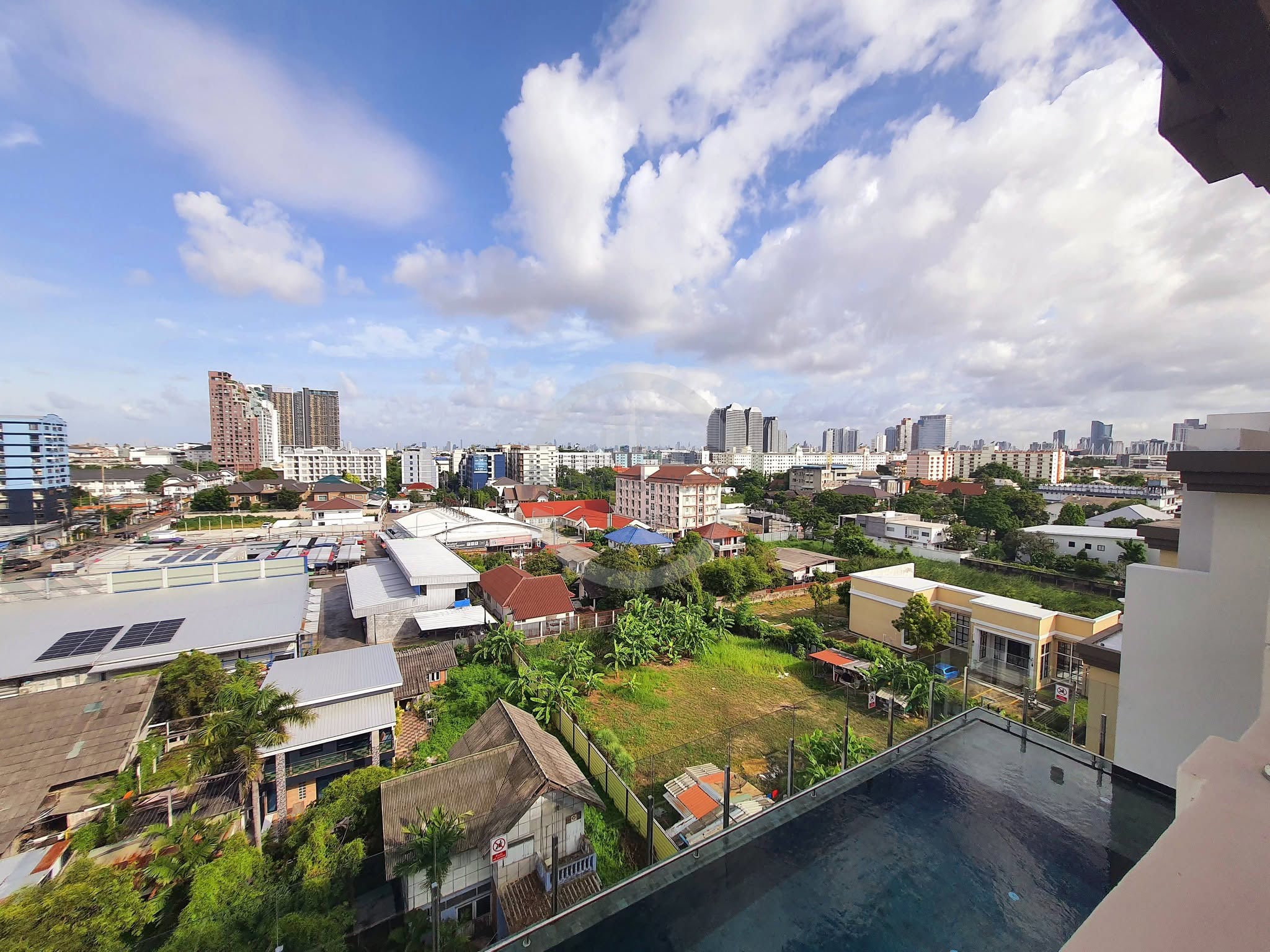 เทมส์ เรสซิเดนส์