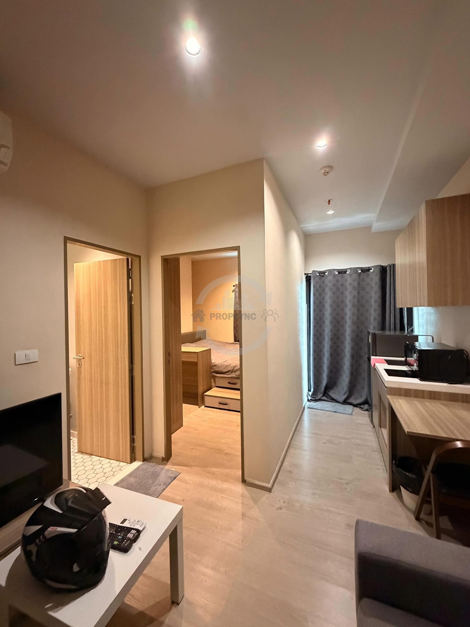 อัลติจูด ยูนิคอร์น สาทร-ท่าพระ  | Altitude Unicorn Sathorn-Tha Phra