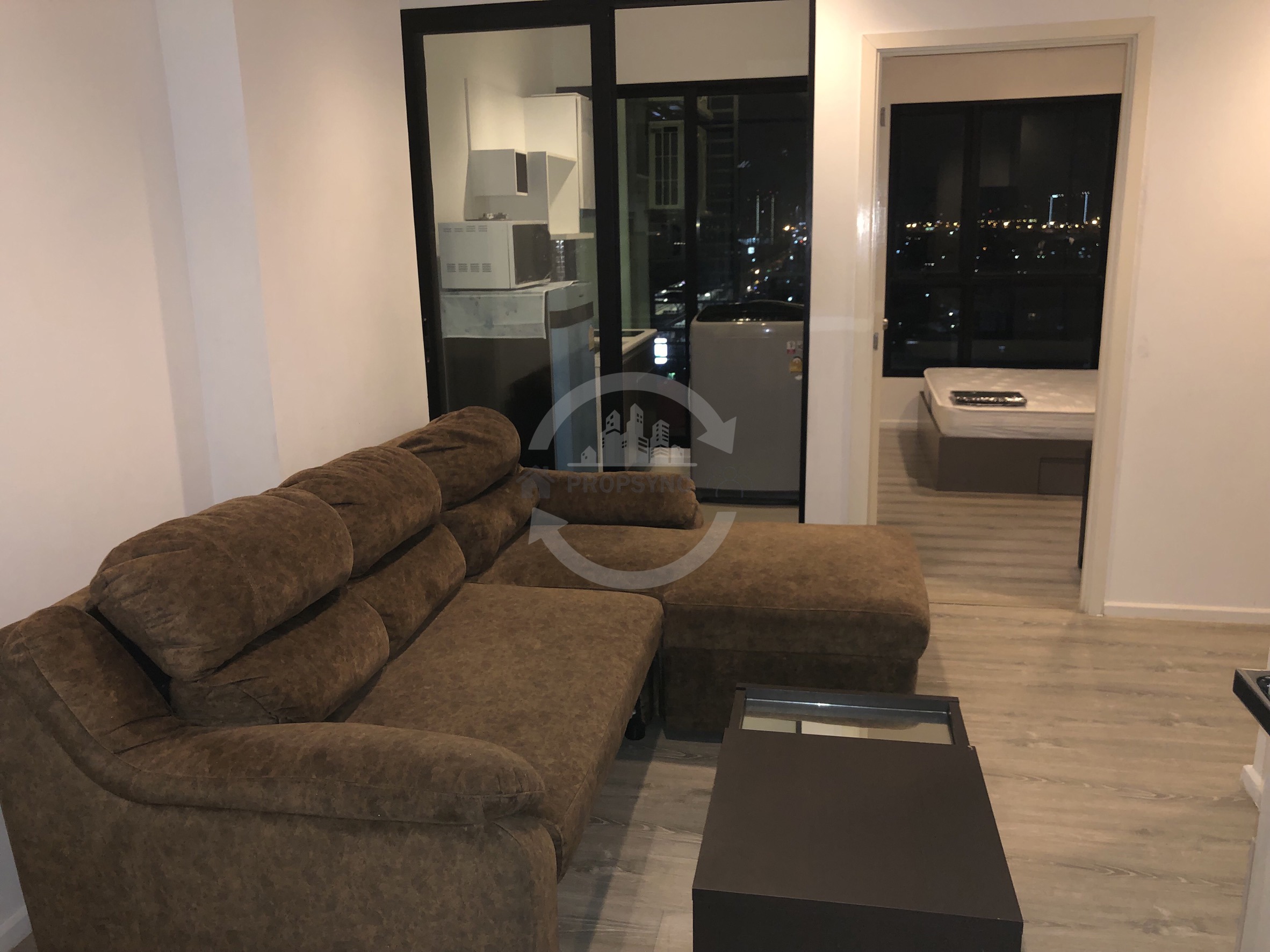 ไนท์บริดจ์ สกาย ริเวอร์ โอเชี่ยน | Knightsbridge Sky River Ocean