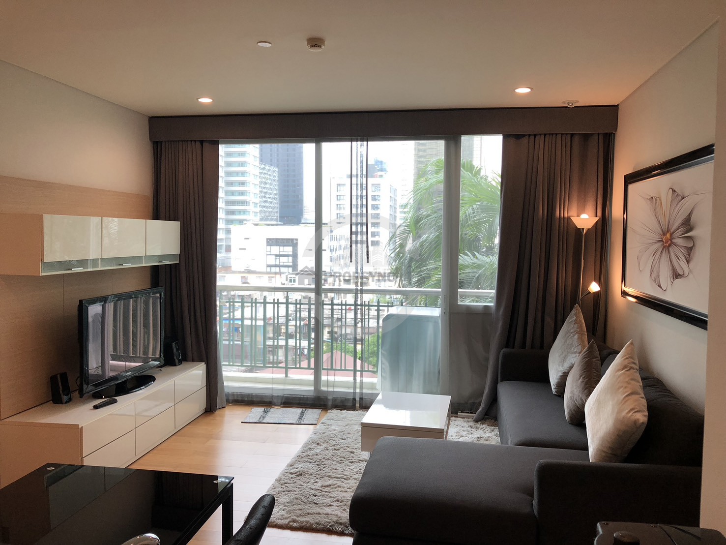 วินด์ สุขุมวิท 23 | Wind Sukhumvit 23
