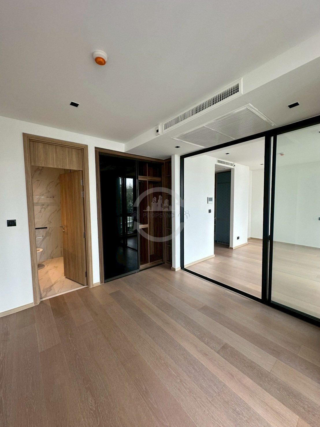 เฉลิมนิจ อาร์ท เดอ เมซง สุขุมวิท 53 | Chalermnit Art De Maison