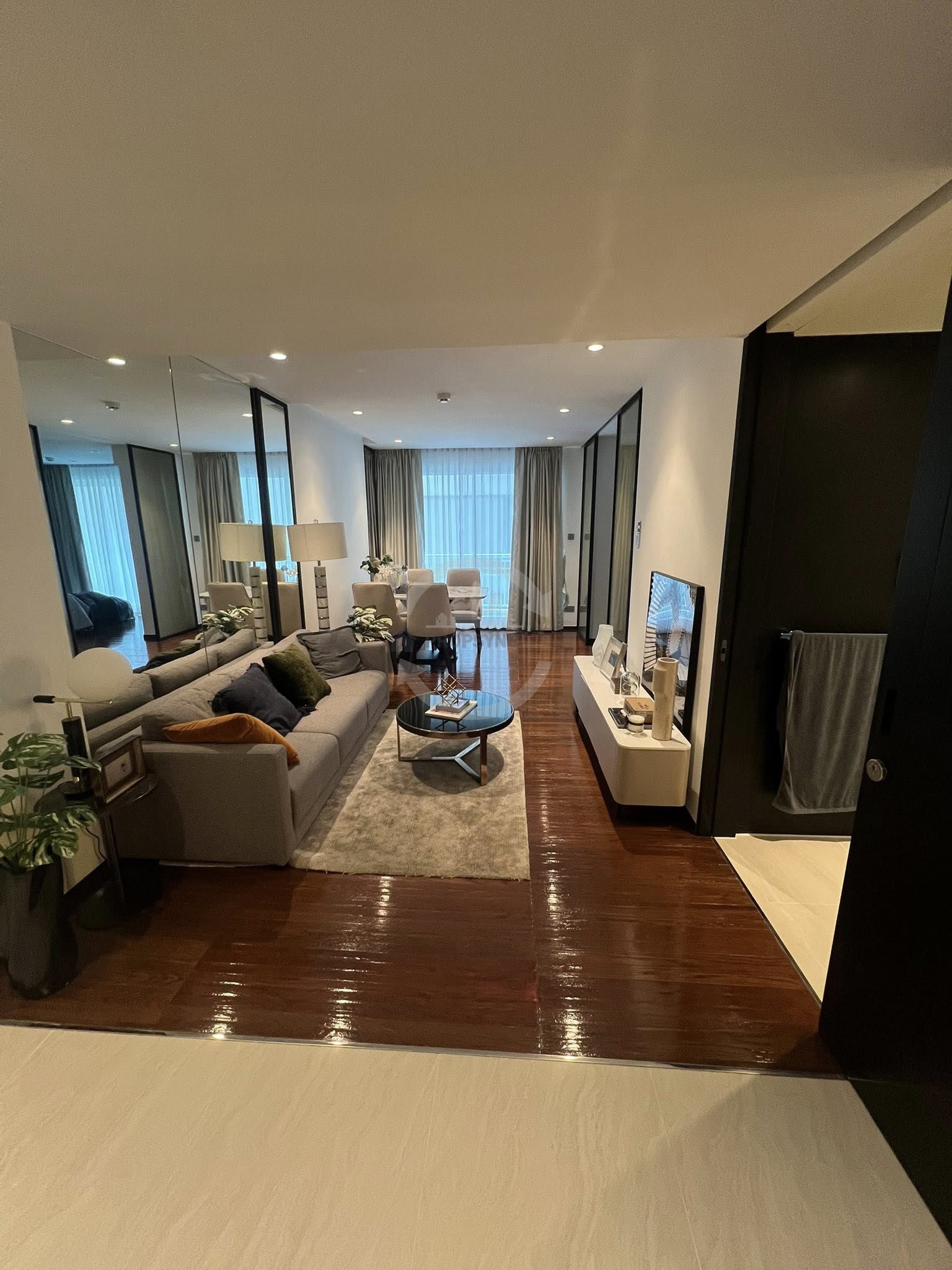 เดอะ ไพรเวท เรสซิเดนซ์ ราชดำริ | The Private Residence Rajdamri