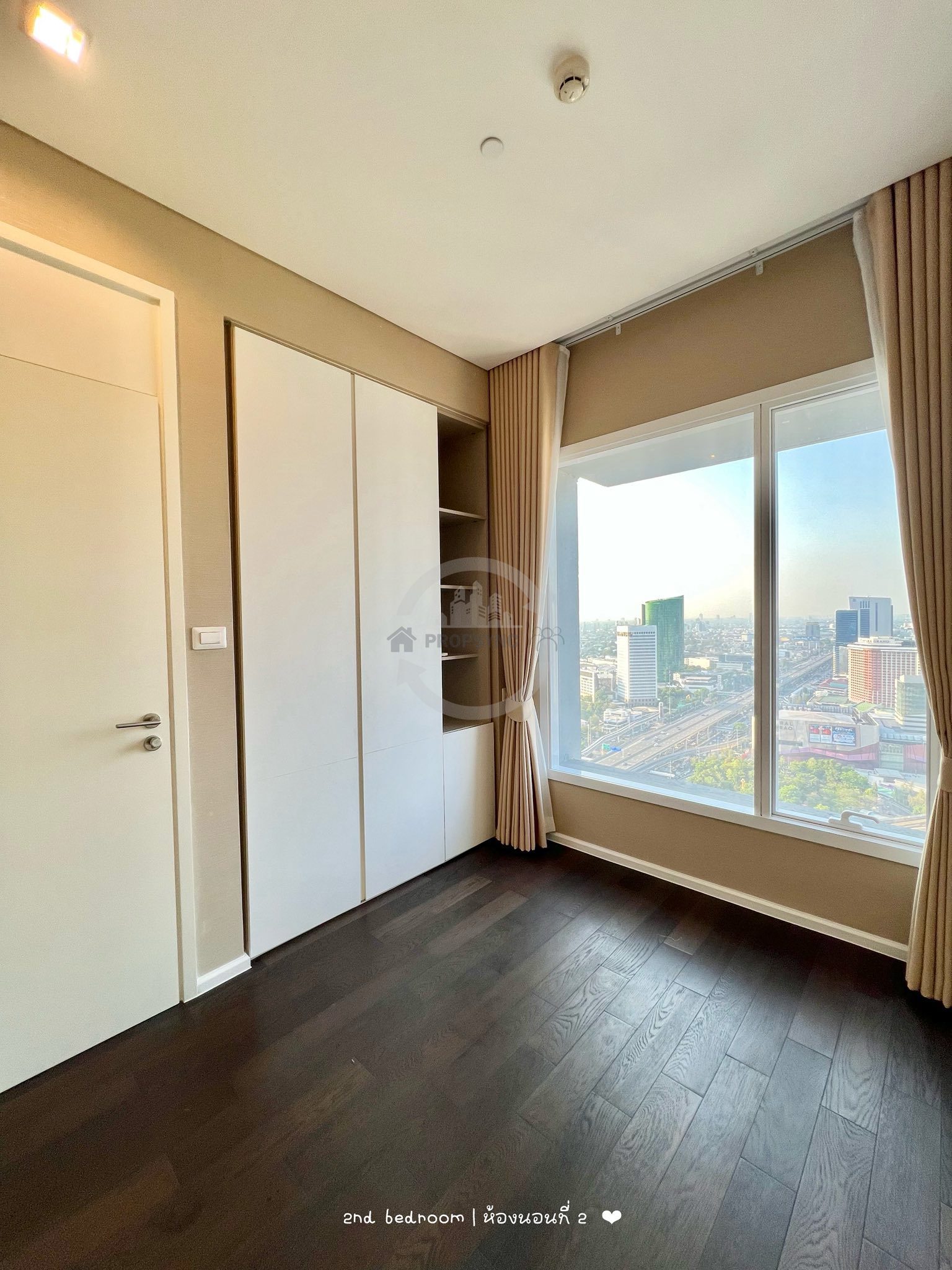 เดอะ เซนต์ เรซิเดนซ์ | The Saint Residences