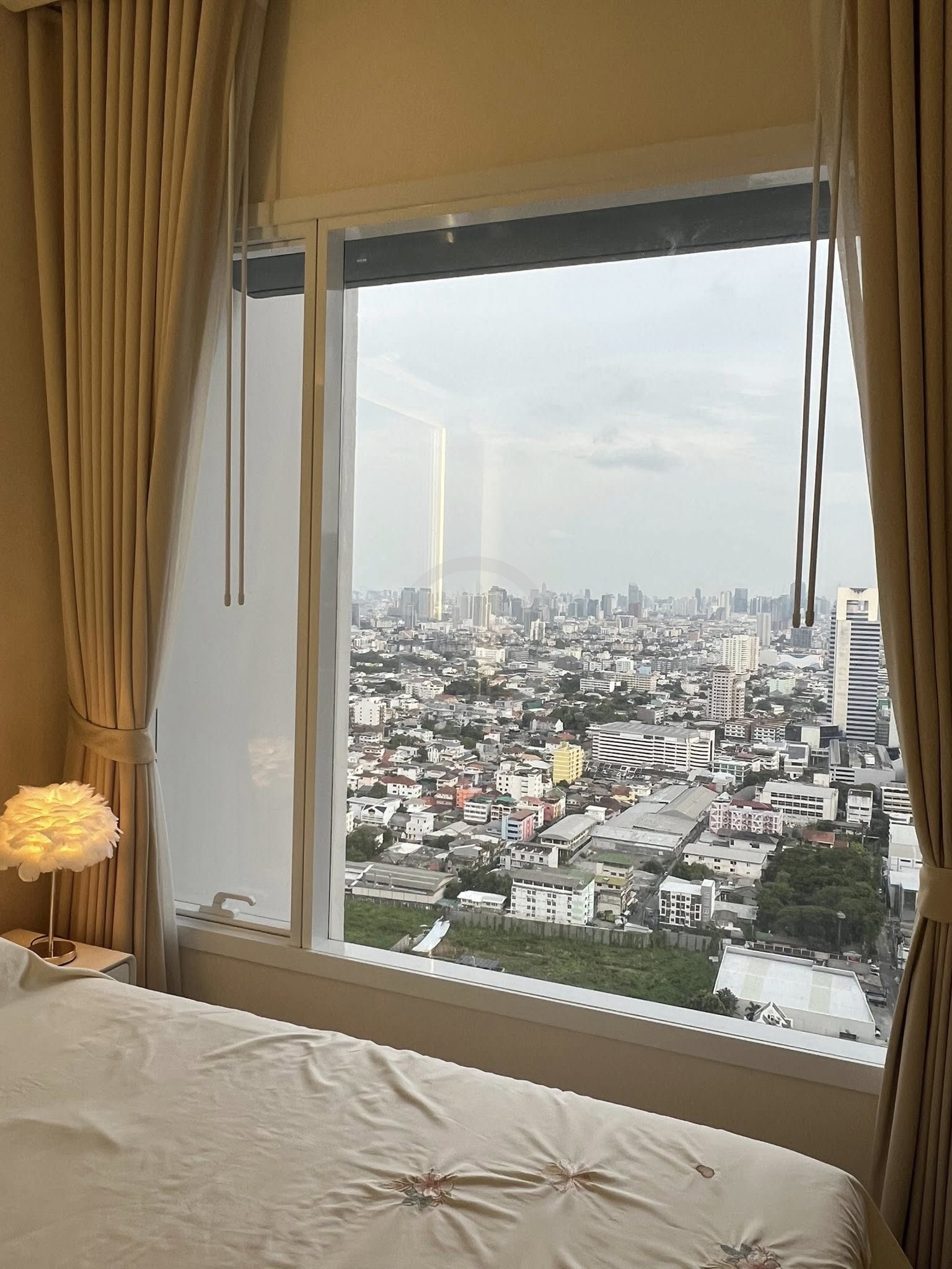 เดอะ เซนต์ เรซิเดนซ์ | The Saint Residences